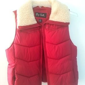 1 Big Chill Women's Medium Wine Red Puffer Vest Sherpa Fleece Trim Collar